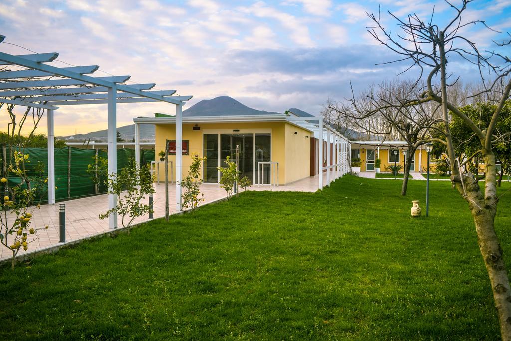 Resort Bosco De Medici Pompei Esterno foto