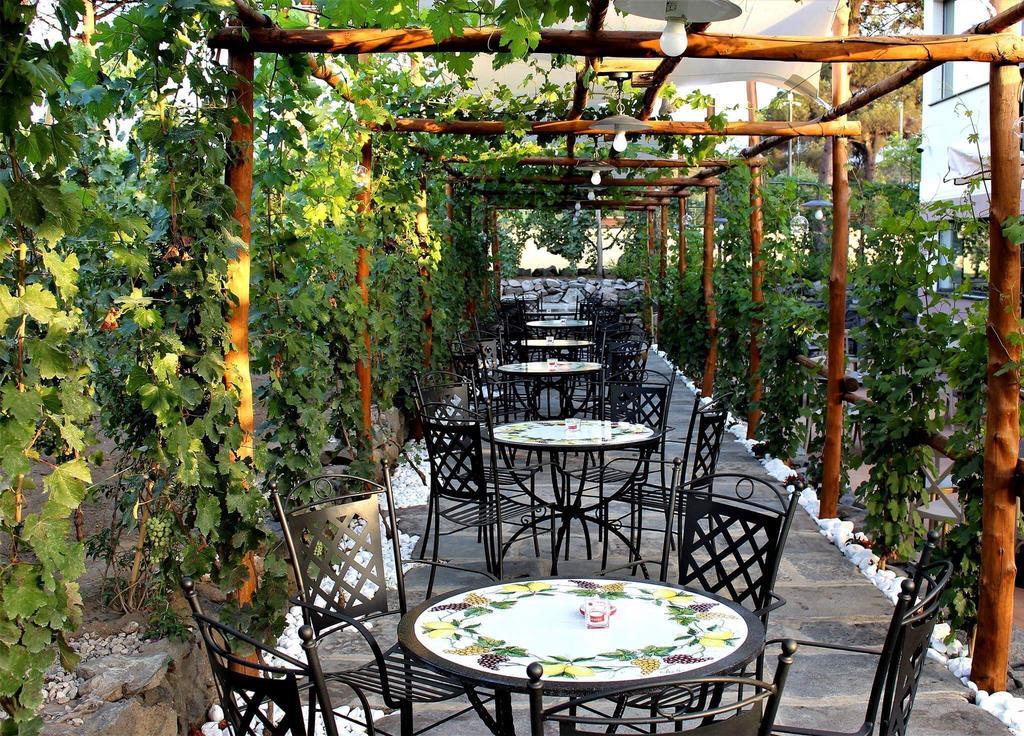 Resort Bosco De Medici Pompei Esterno foto